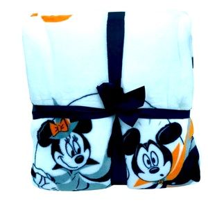 Mickey Minnie Mouse Halloween Plush Blanket Full Queen Disney Trick or Treat